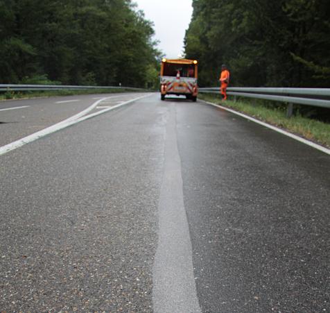 ColdFill used to repair bitumen road