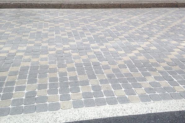 PaveSmart rustic pavers to create an aesthetically pleasing surface