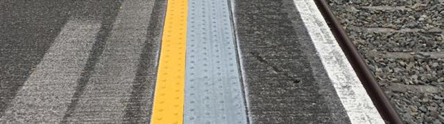 Tactile markings for platforms