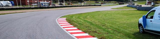 Race Tracks - Be on track for every race with the right markings