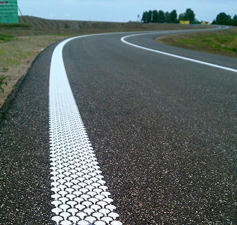 ViziSpot Type II structured marking for road edges